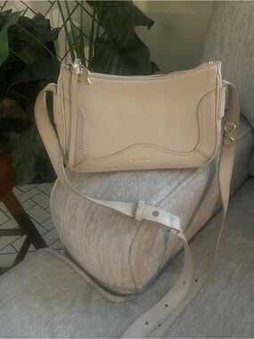 See by Chloé Hana Mini Leather crossbody Bag in beige